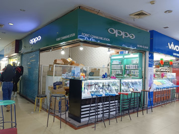 DISEWAKAN KIOS POSISI HOOK DI LT. DASAR MALL PLAZA SENAPELAN PEKANBARU