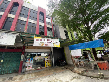 Di Jual Ruko 3,5 Lantai
