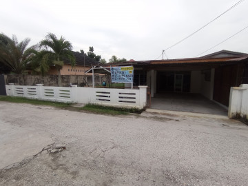 Dijual/Disewa Rumah Bulatan + Tanah Luas, JL.Sempurna, Pekanbaru