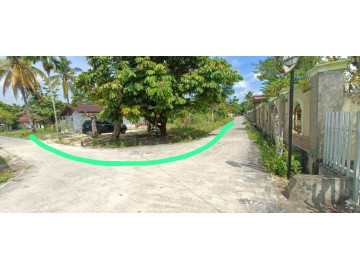 DIJUAL SEBIDANG TANAH POSISI HOOK BONUS BANGUNAN KAYU LOKASI JL. TENGKU BEY - PEKANBARU