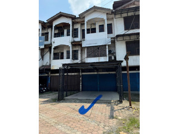 Di jual 1 unit ruko tepi Jalan Besar Harapan Raya tengah kota Pekanbaru