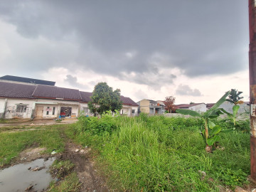 DIJUAL SEBIDANG TANAH KERAS DALAM KOTA LOKASI JL.KAYU MANIS-PEKANBARU