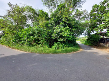 DIJUAL SEBIDANG TANAH KOMPLEK CLUSTER POSISI HOOK LOKASI JL.CEMARA SALJU -PEKANBARU