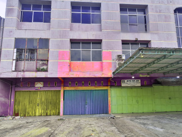 DIJUAL/DISEWAKAN RUKO 3 LANTAI SIAP PAKAI LOKASI JL.HARAPAN RAYA-PEKANBARU