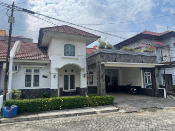Dijual / Disewakan Rumah Cluster Type 140 M2 Full Furnished Jl Kh Nasution-Bukit Raya