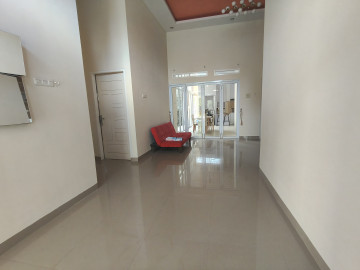 Disewakan Rumah Full Furnished Jl.Bakti Dekat Soekarno Hatta