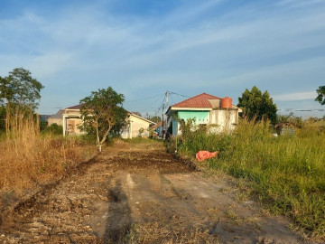 Dijual Tanah Kaplingan Keras Siap Bangun Dekat Jalan Pahlawan Kerja