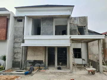 Di Jual Rumah 2lt Mewah di Jl Arifin Ahmad