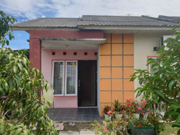 Dijual rumah di Uka / garuda Sakti - Pekanbaru