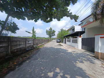 DIJUAL SEBIDANG TANAH LOKASI DEKAT JALAN SUDIRMAN JL. MULYA SARI - PEKANBARU