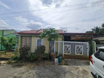 Di jual 1 rumah siap huni jalan Budi luhur tenayan raya tengah kota Pekanbaru