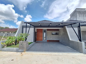 DIJUAL RUMAH CLUSTER BARU LOKASI JL.RAWA BENING/KELAPA SAWIT-PEKANBARU