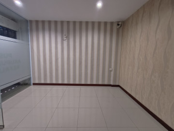 Disewakan Ruko 4 Lt Lokasi Tengah Kota Jalan Teuku Umar