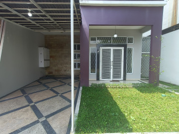 Dijual Rumah 2 Lt Lokasi Jalan Satria Dekat Sekolah Kalam.Kudus