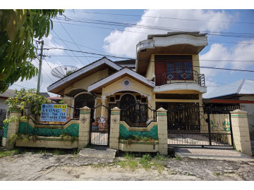 Dijual  Rumah 2 Lantai di Srikandi