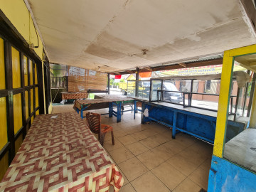 Dijual rumah bulatan tepi Jalan Lokasi Hangtuah tengah kota Pekanbaru