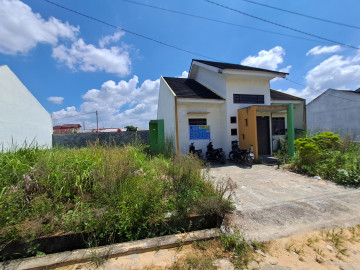 DIJUAL RUMAH KOMPLEK SIAP HUNI DI JL.AIR HITAM-PEKANBARU