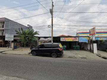 Dijual Rumah plus tanah lokasi jalan Samarinda / kapling 1 Gobah