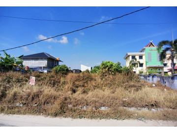 Dijual Tanah Luas Berlokasi Strategis di Jl. Punai / Parit Indah
