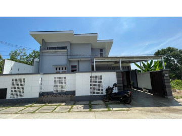 DIJUAL RUMAH SIAP HUNI JL.ELDEWIS RUMBAI