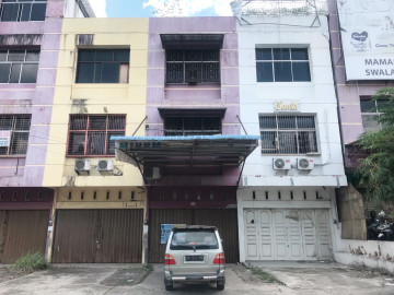 Disewakan Ruko 3lt di Jl. Harapan Raya - Pekanbaru