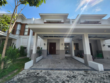 DIJUAL/DISEWA RUMAH CLUSTER MEWAH DI JL. DUYUNG