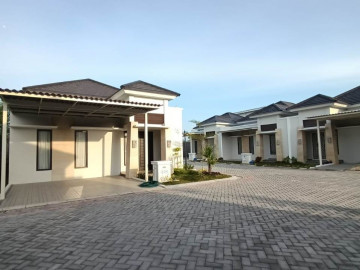 Dijual Rumah Cluster Mewah di Jl. Parit Indah, Pekanbaru