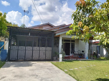 Dijual Rumah Jl. Kusuma Indah 2, Pekanbaru