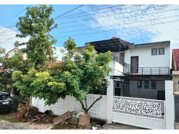 Dijual Rumah 2 Lantai di Jl. Sepakat