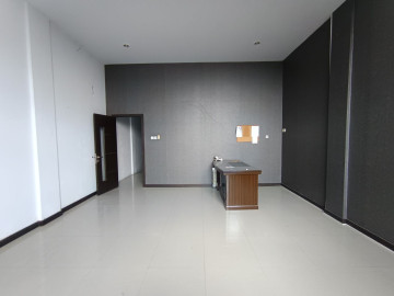 DIJUAL RUKO 3LT FULL KERAMIK SIAP PAKAI LOKASI JL. SIAK II - PEKANBARU