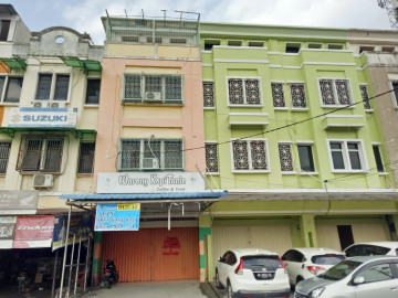 Dijual Ruko 4lt murah dan ditepi jalan besar Jl. Todak - Pekanbaru