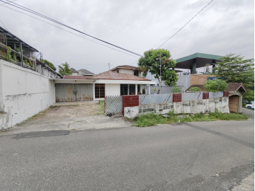 Dijual rumah bulatan lokasi Jl. Gunung Agung