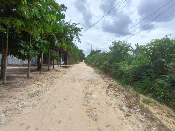Dijual Tanah Luas di Jl. Mustang