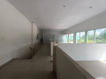Dijual Tanah dan Bangunan Besar dan Luas di Jl. Pasir Putih (Lintas Sumatra)