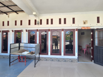 DIJUAL 2 UNIT RUMAH COUPLE FULL FURNISH SIAP HUNI LOKASI DALAM PERUMAHAN JL.PAUS - PEKANBARU