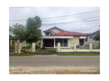 DI JUAL RUMAH BULATAN 1,5 LT DI JALAN HANGTUAH - PEKANBARU