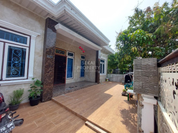 DIJUAL RUMAH POSISI HOOK SIAP HUNI MURAH DI TENGAH KOTA JL.PEMUDA - PEKANBARU