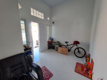 Dijual rumah SEMI FURNISH siap huni di jl.sempurna-pekanbaru