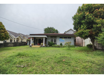 Dijual rumah bulatan tengah kota di Jl. Thamrin VII - Pekanbaru