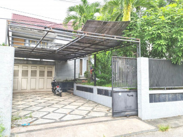 Dijual rumah cantik, minimalis dan siap huni di Jl. Setia / Harapan Raya - Pekanbaru