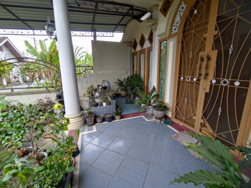 Dijual Rumah Bulatan Tengah Kota Di dekat Jalan Sudirman Pekanbaru