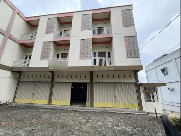 Disewakan Ruko 3 Pintu Ganden 3 Lt. Jl Lintas Timur KM11- Tenayan Raya