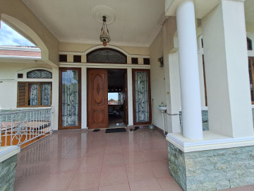DIJUAL RUMAH BULATAN CANTIK DI JL.PRAMUKA RUMBAI-PEKANBARU