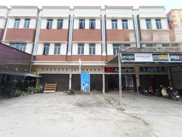 DI JUAL RUKO 3 LANTAI  JL TUANKU TAMBUSAII