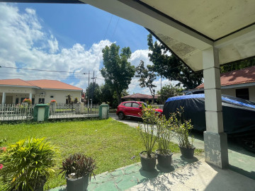 Dijual Rumah beserta kios lokasi Jl. Bangau Ujung - Pekanbaru