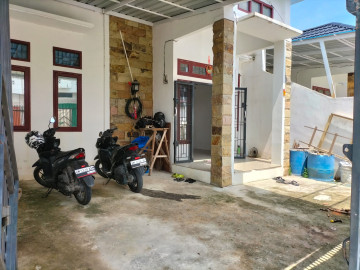 Dijual Rumah siap huni lokasi Jl. Soekarno Hatta - Pekanbaru