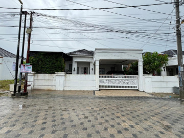 DIJUAL RUMAH FULL FURNISH JL.MELUR - PANAM
