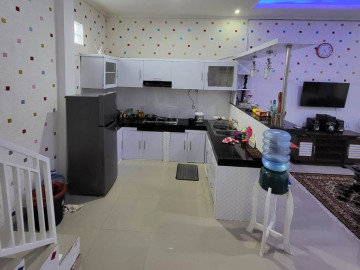 Dijual / Disewakan Rumah 2 Lt Mewah, Murah Di Jl. Danau Batur - Bali