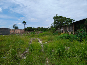 DISEWAKAN SEBIDANG TANAH LOKASI TENGAH KOTA MARPOYAN DAMAI