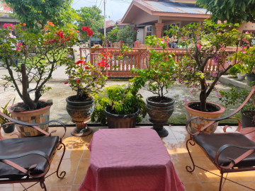 DIJUAL RUMAH CANTIK DI JALAN TAMAN SARI / SUDIRMAN -  PEKANBARU